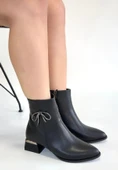 Harly Siyah Cilt Topuklu Bot thumbnail 2
