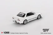 Mini GT Nissan Skyline GT-R (R32) VeilSide Combat C-I White 1066 thumbnail 2
