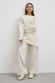 Eteği Çapraz Pantolonlu Bisiklet Yaka Takım Ekru thumbnail 3