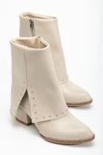 Kadın Sivri Burun Bej Cilt Detaylı Topuklu Bot thumbnail 2