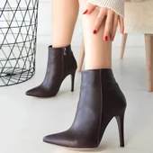 Blan Kahverengi Cilt Topuklu Bot thumbnail 4