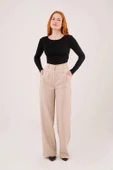 Bol Paça Piliseli Bej Pantolon thumbnail 2