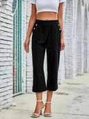 Kadın Beli Lastikli Düğme Ve Cep Detaylı Kapri Ithal Keten Pantolon thumbnail 3
