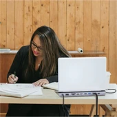 Unitek D1022B Laptop Docking Station - USB-C 11-in-1 Evrensel Hub (MST & iOS Uyumlu) thumbnail 5