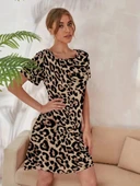 Kadın Kısa Kollu Bisiklet Yaka Leopa Desen Süprem Elbise thumbnail 1