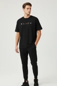 KOZİA OUTDOORS MALOÇBEY modern black baskılı oversize unisex basic o yaka t-şhirt thumbnail 5