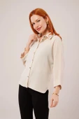 Kol Katlama Detaylı Bej Gömlek thumbnail 4