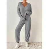 Lucky Life Kadın Uzun Kollu V Yakalı Kaşkorse Bluz Ve Pantolon Ikili Takım thumbnail 1