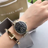 Michael Kors MK5989 Kadın Kol Saati thumbnail 4
