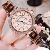 Michael Kors MK5538 Kadın Kol Saati thumbnail 5
