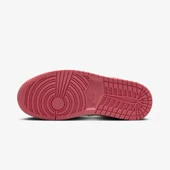 NİKE Air Jordan 1 Low Kadın Basketbol Ayakkabısı thumbnail 1