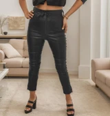 Kadın Yüksek Bel Yanlardan Incili Yırtmaçlı Uzun Deri Tayt thumbnail 8