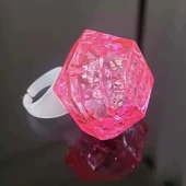 Kristal Tasarımlı Led Işıklı Pembe Yüzük thumbnail 1