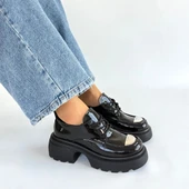 Kiya Siyah Rugan Dolgu Topuk Oxford Ayakkabı thumbnail 4