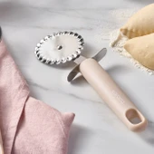 Karaca Ekin Hamur Kesici thumbnail 1