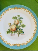 Londra'dan Vintage Bone China Kemik Porselen Çiçek Desenli 4 Kişilik Çok Renkli Pasta Tabakları ve Sunum Standı Seti thumbnail 5