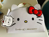 Hello Kitty Büyük Boy Beyaz Kawaii Sevimli Limited Edition Makyaj Çantası thumbnail 5