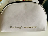 Hello Kitty Büyük Boy Beyaz Kawaii Sevimli Limited Edition Makyaj Çantası thumbnail 8
