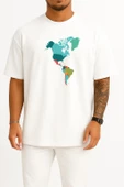 Oversize Amerika Kıtası Haritası Göğüs Tasarımlı Unisex T-Shirt thumbnail 5