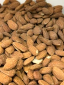 Öz Altın  Kayısı Yerli Badem  1 KG thumbnail 3