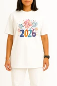 Oversize 2026 Yılbaşı Kutlama Göğüs Tasarımlı Unisex T-Shirt thumbnail 2