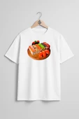 Oversize California Roll Sashimi Sushi Makizushi Unagi Göğüs Tasarımlı Unisex T-Shirt thumbnail 5