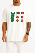 Oversize Portekiz Haritası Ve Bayrağı Göğüs Baskılı Unisex T-Shirt thumbnail 4