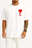 Oversize Kalp Ve C Harfi Cep Tasarımlı Unisex T-Shirt thumbnail 5