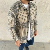 Erkek Polar Fermuarlı Sweatshirt – Kapüşonsuz, Cepli, Yumuşak Dokulu, Oversize Rahat Kalıp, Kışlık Sıcak Tutan Fermuarlı Üst - Bej thumbnail 2