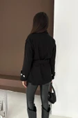 Belden Bağlamalı Düğmeli Kısa Kaşe Kaban thumbnail 9