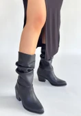 Pabucmarketi Siyah Körüklü Kadın Topuklu Çizme thumbnail 1