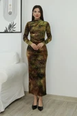 Desenli Büzgü Detaylı Premium Kadife Elbise 6063-Haki thumbnail 3