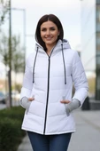 Günlük Su Geçirmez Kışlık Eldivenli Kadın Şişme Beyaz Mont thumbnail 1