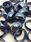 Akik Taşı Kalın Boy Yüzük – Siyah Alacalı –  9*3mm Kalınlık  (59964) thumbnail 1