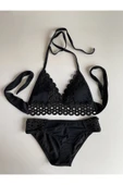Zi Siyah Dar Kalıp Halka Örgü Detaylı Küçük Üçgen Bikini Takımı thumbnail 3