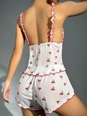Kadın Kiraz Desenli Fırfırlı Şortlu Gecelik Takım 5101 thumbnail 2