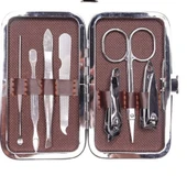 7 Parça Paslanmaz Çelik Manikür ve Pedikür Seti thumbnail 1