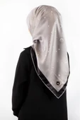 Twill Galaksi Desenli Gri Renkli 90x90 Eşarp (İpek İçermez) Kenar Dikiş Şekli El Dikişli thumbnail 1