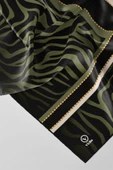 Twill Zebra Desenli Siyah - Haki Renkli 90x90 Eşarp (İpek İçermez) Dikim Şekli : El Dikişi thumbnail 2