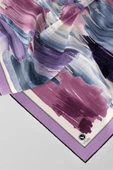 Twill Fırça Darbesi Desenli Lila Renkli 90x90 Eşarp (İpek İçermez) Kenar Dikiş Şekli El Dikişli thumbnail 2