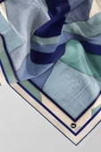 Twill Geometrik Desenli İndigo Renkli 90x90 Eşarp (İpek İçermez) Kenar Dikiş Şekli El Dikişli thumbnail 2