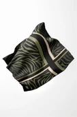 Twill Zebra Desenli Siyah - Haki Renkli 90x90 Eşarp (İpek İçermez) Dikim Şekli : El Dikişi thumbnail 3