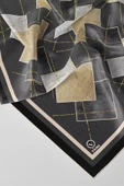 Twill Geometrik Desenli Gri Renkli 90x90 Eşarp (İpek İçermez) Kenar Dikiş Şekli El Dikişli thumbnail 4