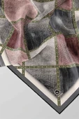 Twill Geometrik Desenli Pudra Renkli 90x90 Eşarp (İpek İçermez) Kenar Dikiş Şekli El Dikişli thumbnail 3