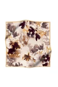 %100 Twill İpek Yaprak Desenli Bej - Hardal Renkli 90x90 Eşarp Dikim Şekli : El Dikişi thumbnail 6