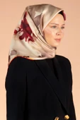 %100 Twill İpek Yaprak Desenli Bej - Bordo Renkli 90x90 Eşarp Dikim Şekli : El Dikişi thumbnail 2