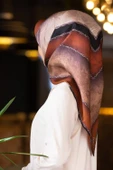 % 57 İPEK % 43 VİSKON Twill İpek Dokulu Geometrik Desenli Taba - Bej Renkli 90x90 Eşarp Dikim Şekli : El Dikişi thumbnail 1