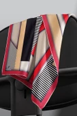 %100 Twill Renk Bloklu Çizgili Desenli Kırmızı - Bej Renkli 90x90 Eşarp Dikim Şekli: El Dikişii thumbnail 5