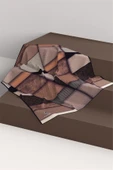 %100 Twill İpek Dokulu ve Geometrik Desenli Bej - Kahverengi Renkli 90x90 Eşarp Dikim Şekli : El Dikişi thumbnail 4