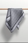 %100 Twill İpek Harf Desenli Gri - Siyah Renkli 90x90 Eşarp Dikim Şekli : El Dikişi thumbnail 6
